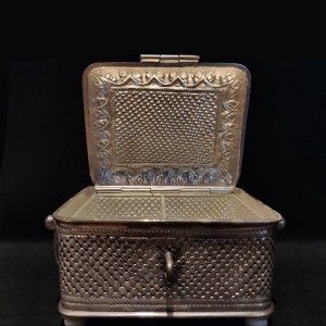 Square Shaped Silver Box With Compartments